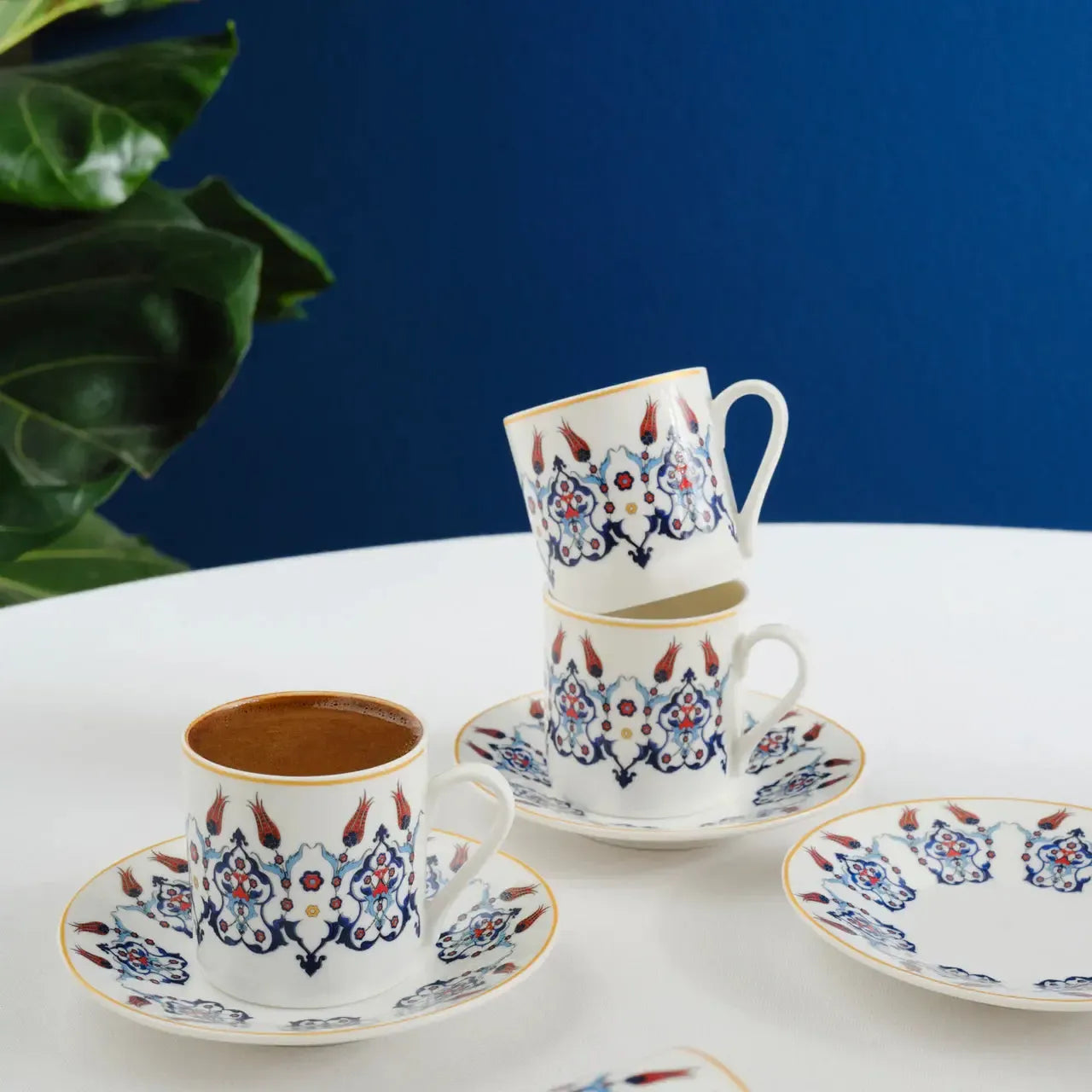 Karaca Hatır Köz Türk Kahve Makinesi – Rosegold, 5 Fincan + Fincan Takımı & Türk Kahvesi Hediyeli