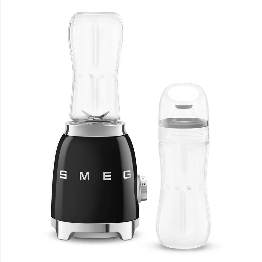 SMEG PBF01BLEU Zwarte Personal Blender – 300W Compacte Smoothie Blender, 2x600ml Tritan Flessen