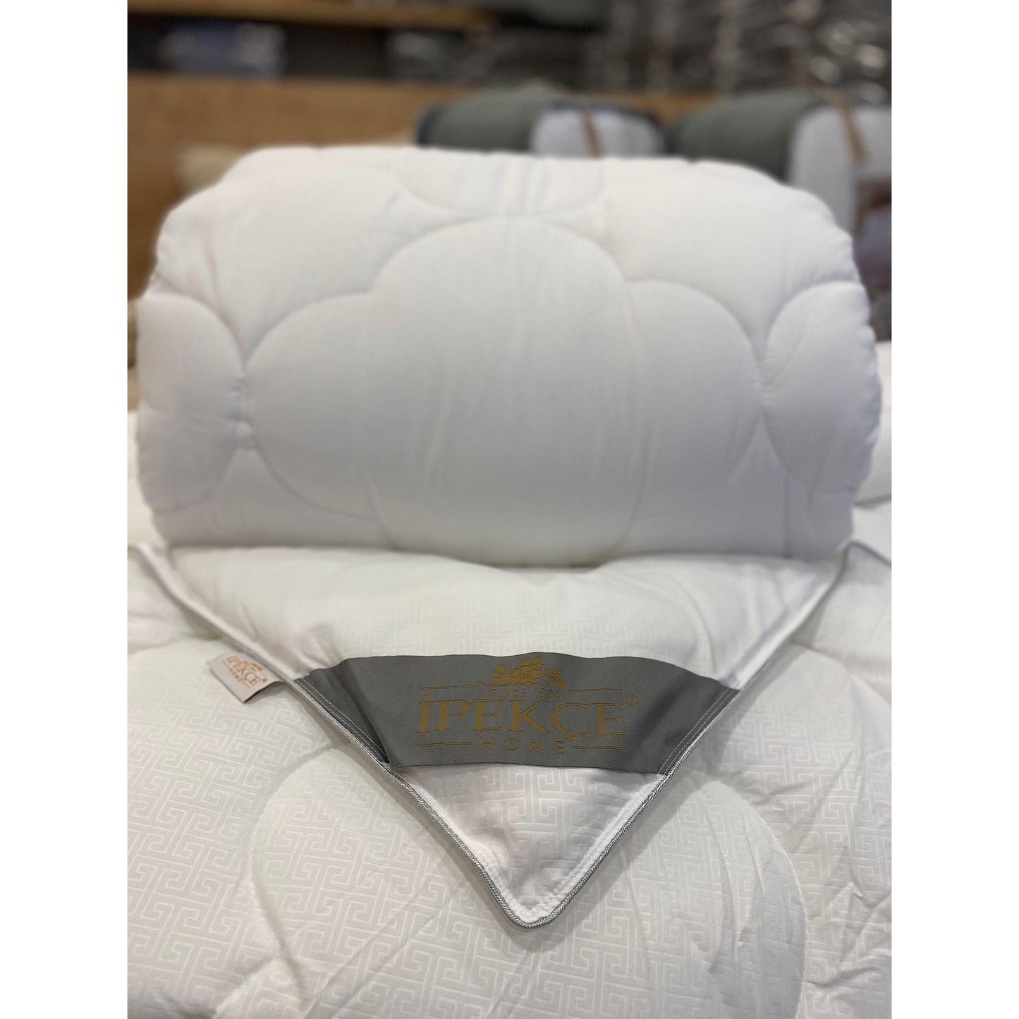 İpekçe Home Ultra Embos microfiber yorgan-Yatak Odasi-Prenseshome Leyweg-Tek Kisilik 155*215-Prenseshome Leyweg