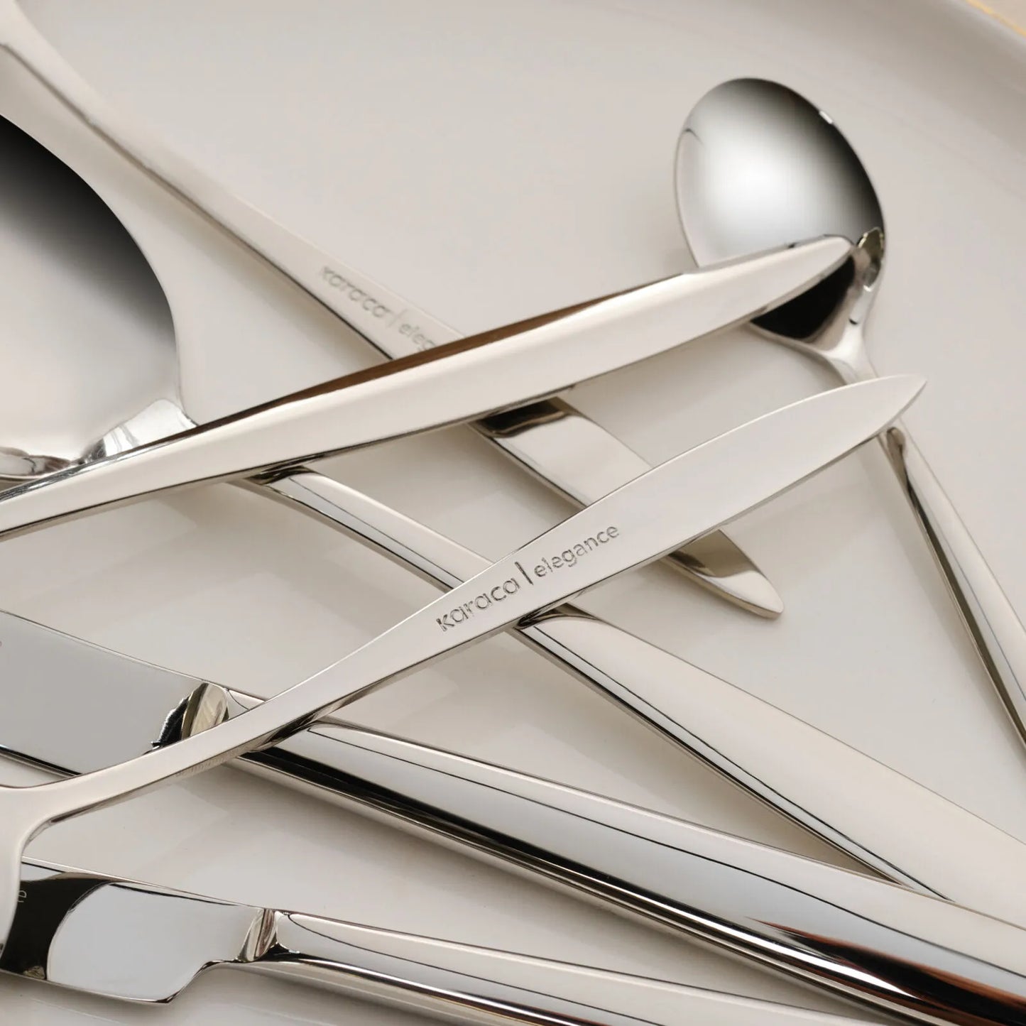 Karaca Elegance Novara 84-delige 12-persoons vork-lepel-mes set – 18/10 roestvrij staal