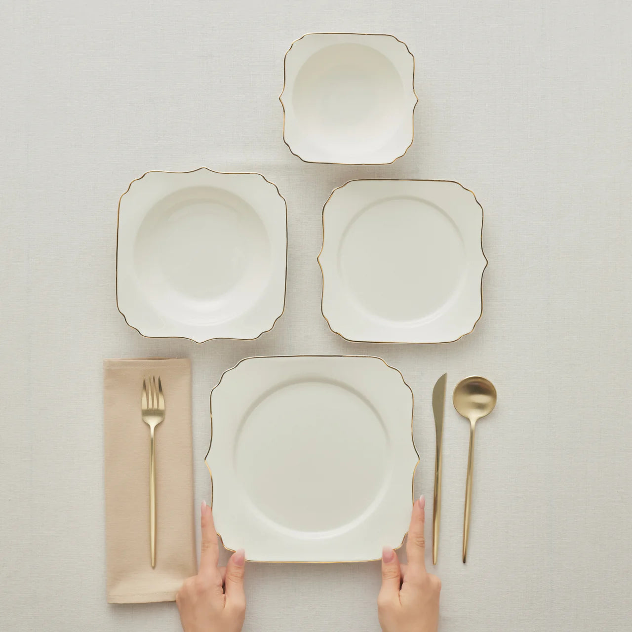 Karaca Stream Bone Vintage 24 Piece Dinner Set for 6 People – Gold