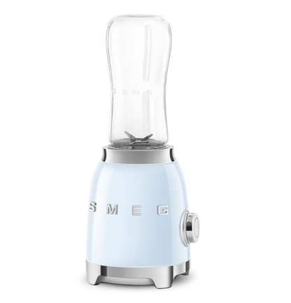 SMEG PBF01PBEU Pastel Blue Personal Blender – 300W, 600 ml Tritan Şişeli Kompakt Smoothie Blender