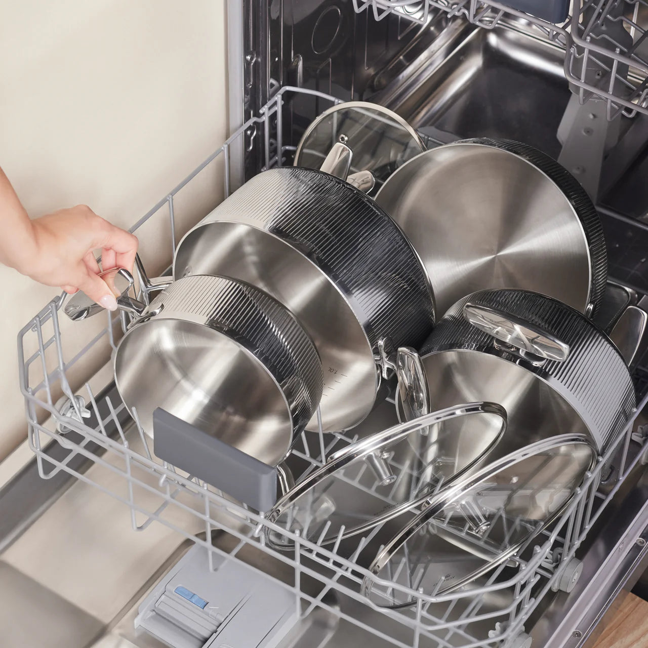 Karaca 3 Ply Rimova Glass Lid 8 Parça Paslanmaz Çelik Tencere Seti