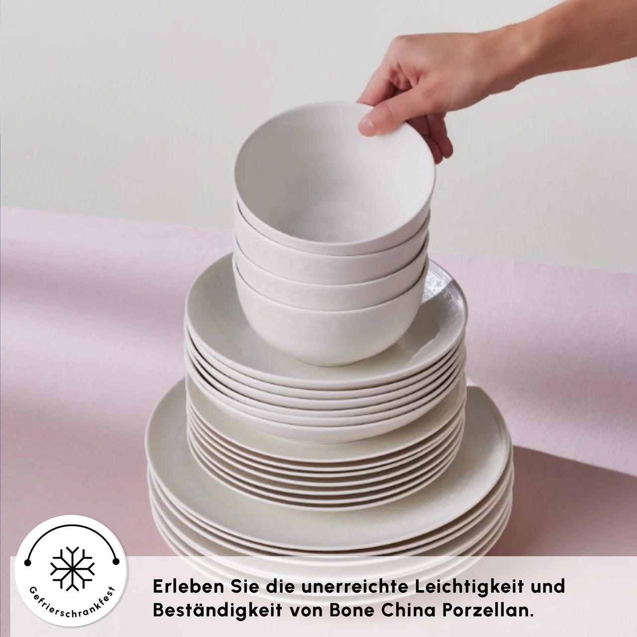 Karaca Forever Bone Artiste 53 Parça 12 Kişilik Yemek Takımı – Şıklık ve Dayanıklılığı Bir Arada