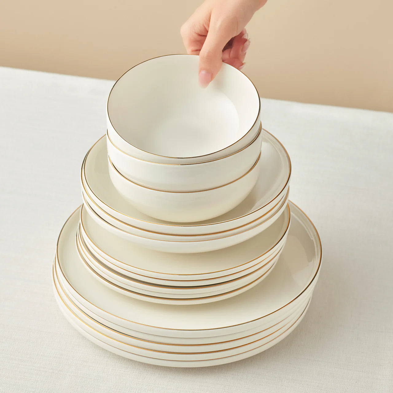 Karaca Stream Bone Meridian 24 Piece Dinner Set for 6 People – Gold