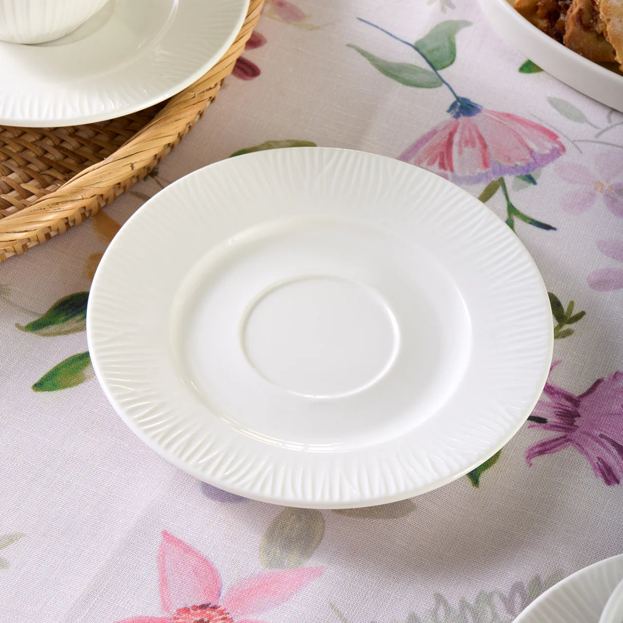 Karaca Anna Emboslu 6 Kişilik Çay Fincanı Seti, 220 ml, Porselen