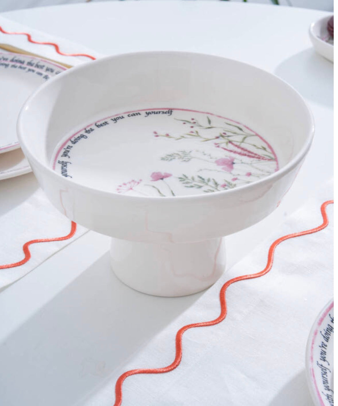 Acar Laila Footed Fruit Bowl 22 cm – Elegant Ceramic Serving Dish