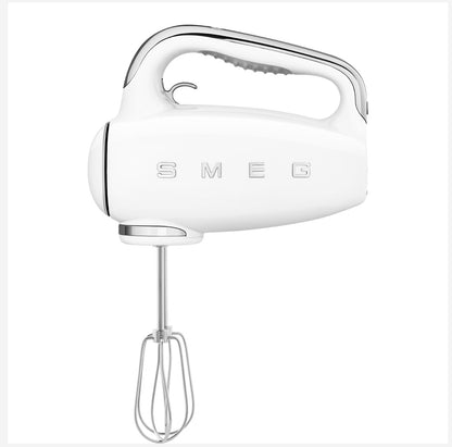 SMEG HMF01WHEU Beyaz El Mikseri – 9 Hız, Turbo Fonksiyon, Retro 50’ler Tasarım