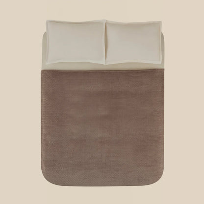 Karaca Leaves Taupe Tweepersoonsdeken 200x220 cm – Stijlvolle en Zachte Deken