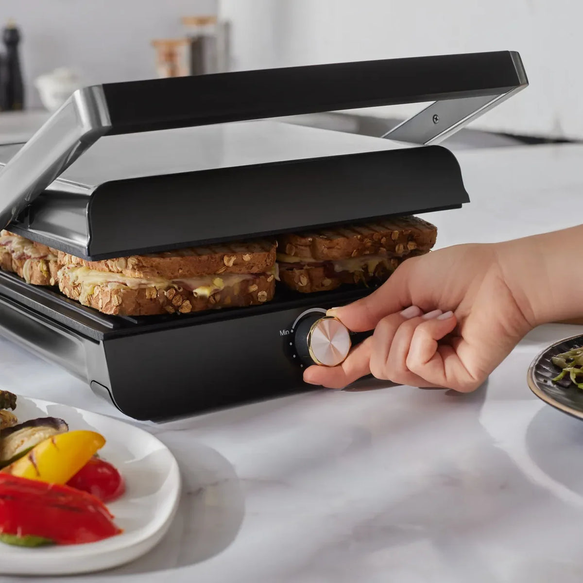 Karaca Toastmaster Inox 2000W Toaster and Grill – Stainless Steel