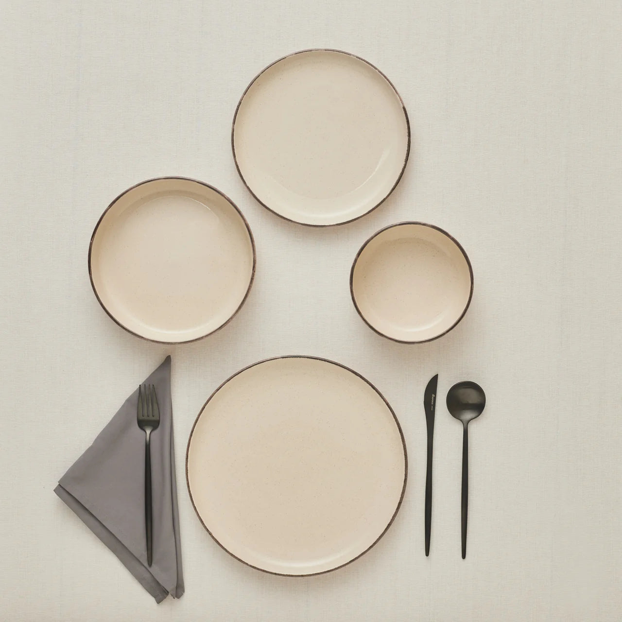Karaca Monica 24-Parça 6 Kişilik Stoneware Yemek Takımı – Beige