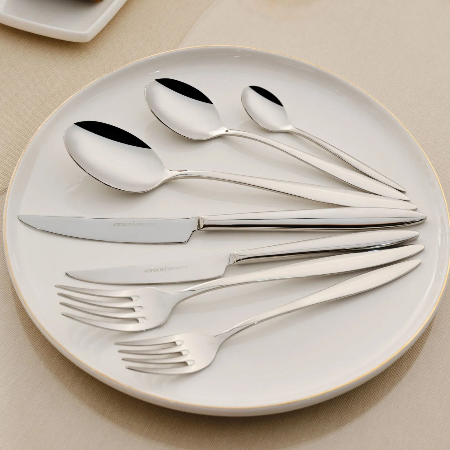 Karaca Elegance Novara 84-delige 12-persoons vork-lepel-mes set – 18/10 roestvrij staal