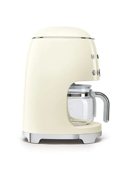 Smeg Krem Filtre Kahve Makinesi – 1.25 L, 1050W, Retro 50’s Style, 10 Fincan Kapasite