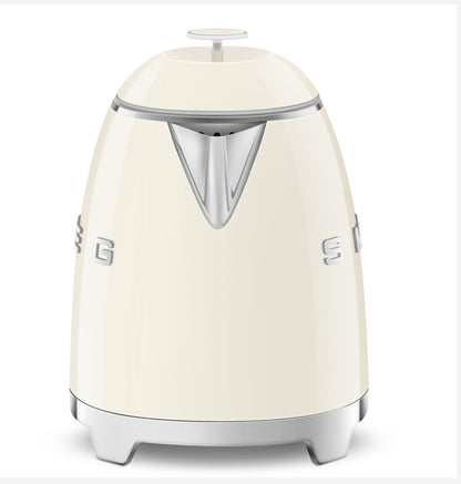 Smeg KLF05CREU Creme Mini Kettle – 0.8 Litre Kompakt Su Isıtıcı