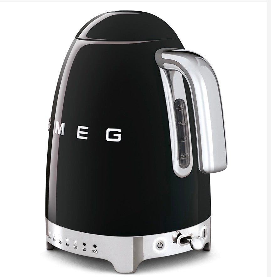 Smeg KLF04BLEU Değişken Sıcaklık Ayarlı Su Isıtıcısı 1,7 L – Siyah (50’ler Serisi)