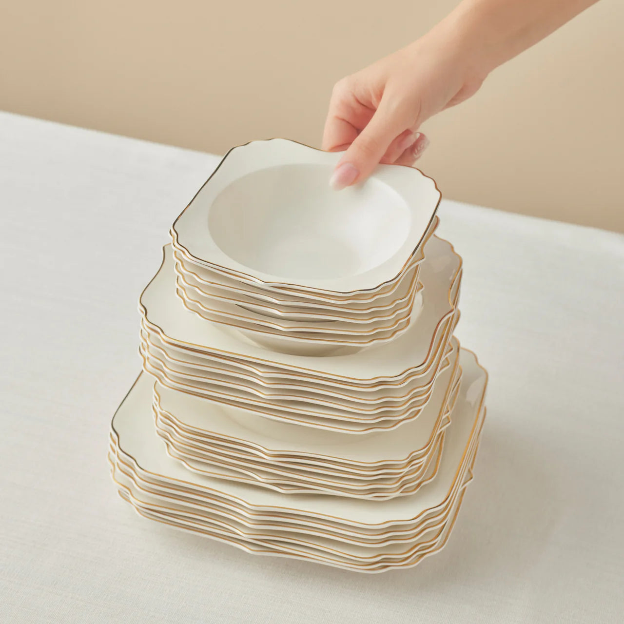 Karaca Stream Bone Vintage 24 Piece Dinner Set for 6 People – Gold