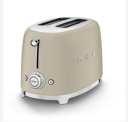 SMEG Ontbijtset Mat Crème 3-delig – Koffiezetapparaat, Waterkoker & Broodrooster