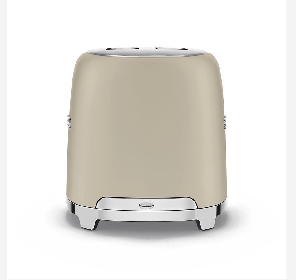 SMEG Ontbijtset Mat Crème 3-delig – Koffiezetapparaat, Waterkoker & Broodrooster