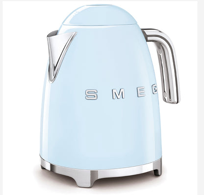 SMEG KLF03PBEU 1.7L Elektrikli Su Isıtıcısı – Pastel Blue Retro Kettle