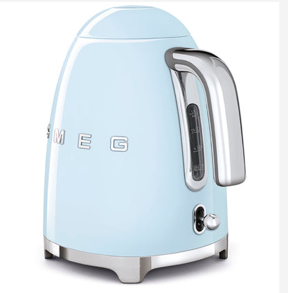 SMEG KLF03PBEU 1.7L Elektrikli Su Isıtıcısı – Pastel Blue Retro Kettle