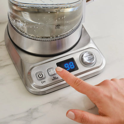 Karaca Refika XL Cam Çay Makinesi Chrome – 2.8 Lt Aile Boyu, Eco Mod, Sıcak Tutma Özellikli-Elektronik ürün-Prenseshome Leyweg-Prenseshome Leyweg