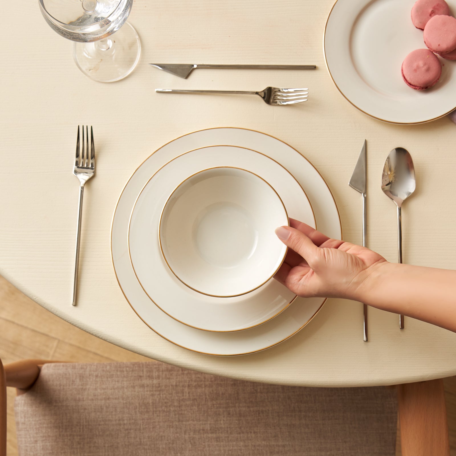 Elegance Bone Rebeca 24 Parça Yemek Takımı - Gold Detaylı Zarafet-Yemek Takimi-Prenseshome Leyweg-Prenseshome Leyweg