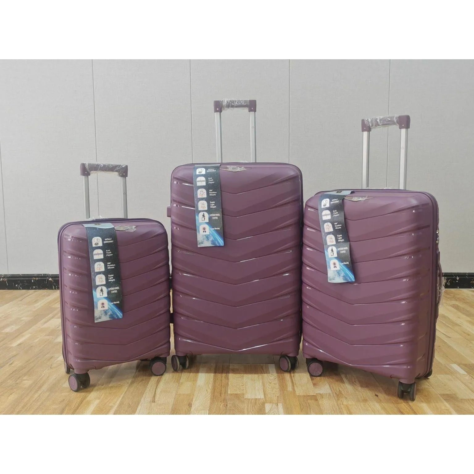 4 Parca Polipropilen Bavul Seti (20'' – 24'' – 28'' + Makyaj cantasi Pembe-Prenseshome Leyweg-Prenseshome Leyweg