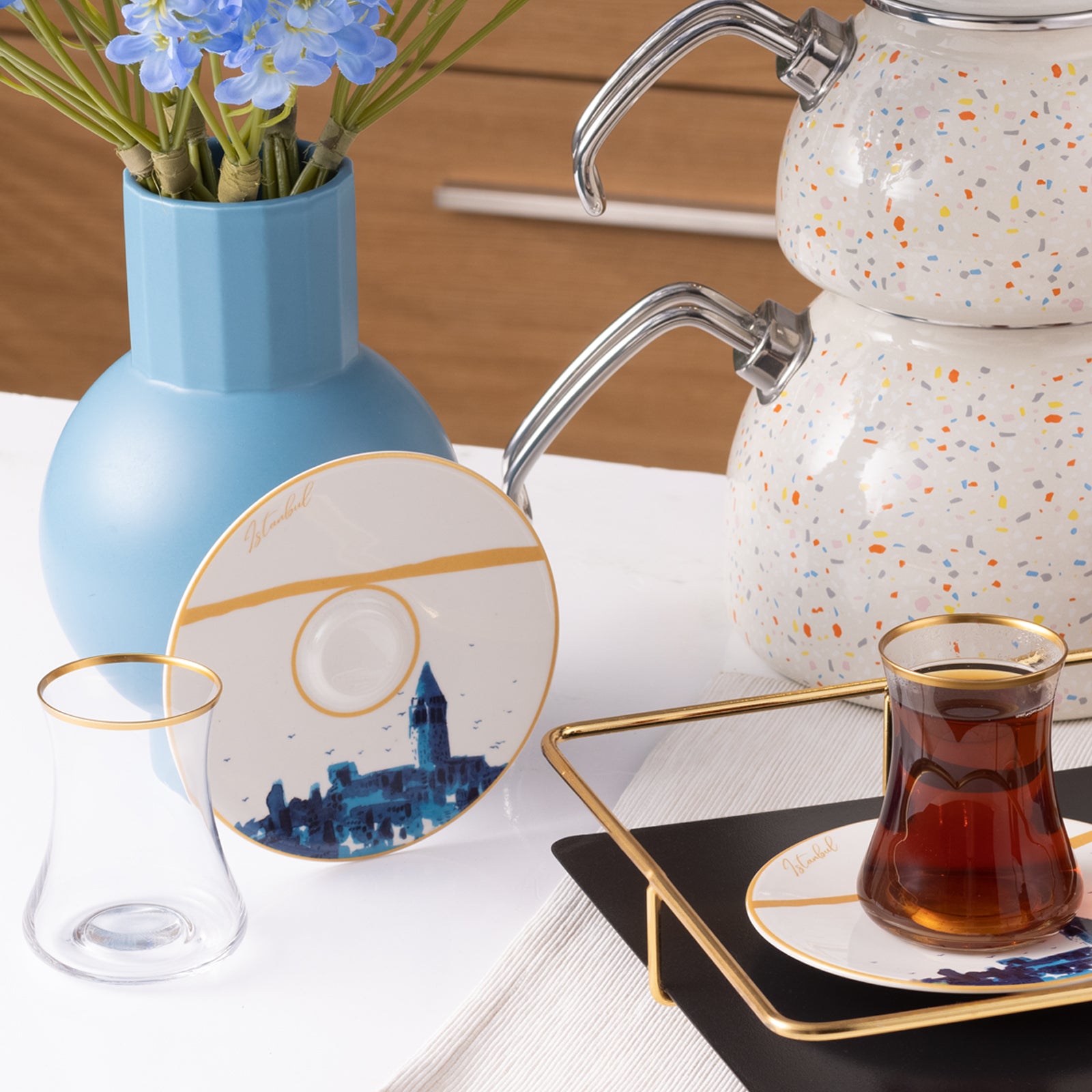 Karaca X Ist Collection Istanbul 12 Parça Çay Seti – 6 Kişilik, Cam ve Porselen Uyumlu-Cam urunler-Prenseshome Leyweg-Prenseshome Leyweg
