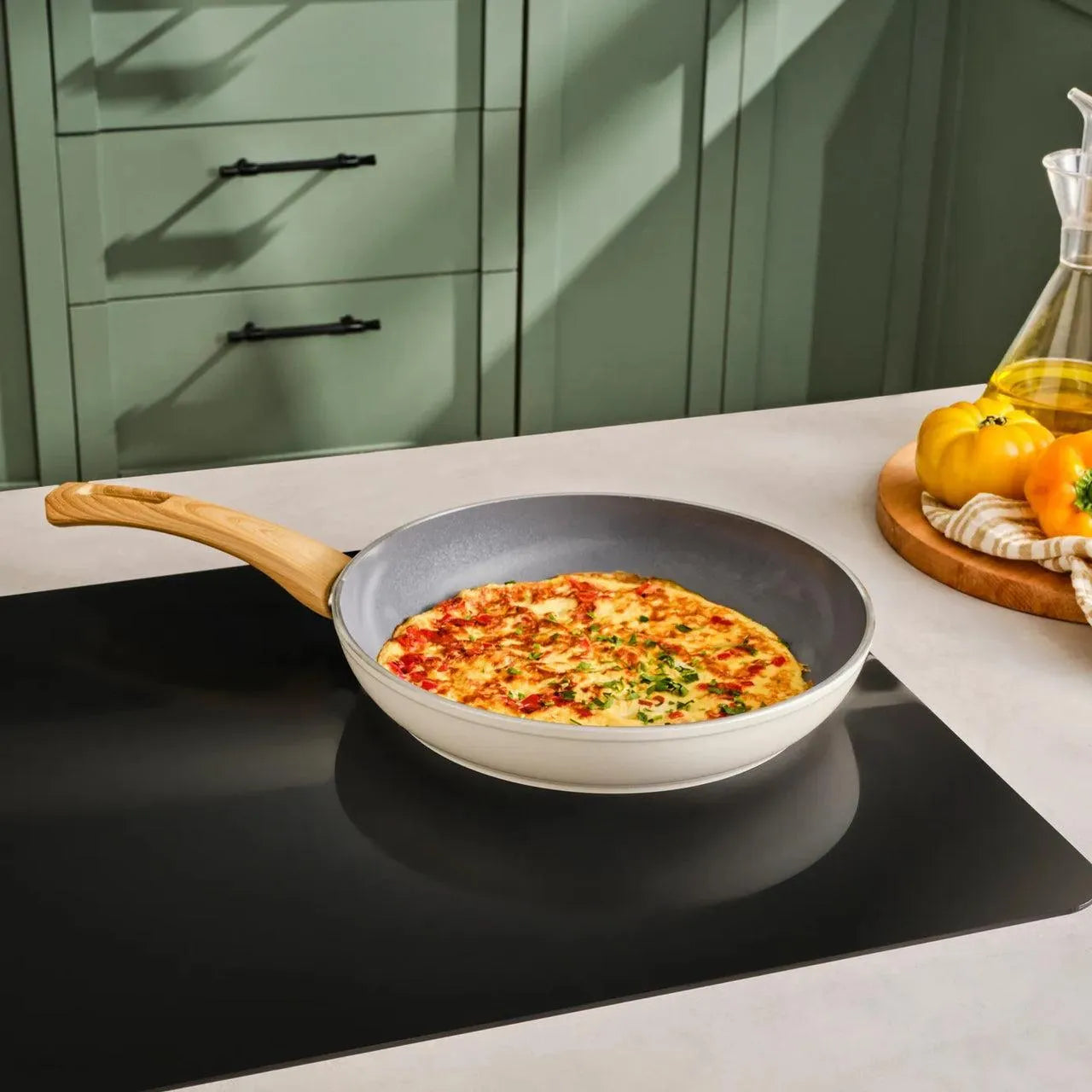 Karaca Swiss Crystal 30 cm Kızartma Tavası Krem – Temmuz Kampanyası: 1 Al 2 Gönderim-mutfak urunleri-Prenseshome Leyweg-Prenseshome Leyweg