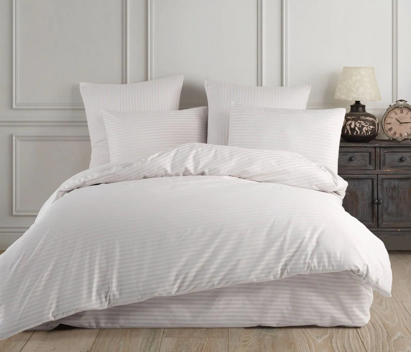 İpekçe Çizgili Pamuk Saten Çift Kişilik Nevresim Takımı – Lüks Dokunuş-Yatak Odasi-Prenseshome Leyweg-Stone-Prenseshome Leyweg