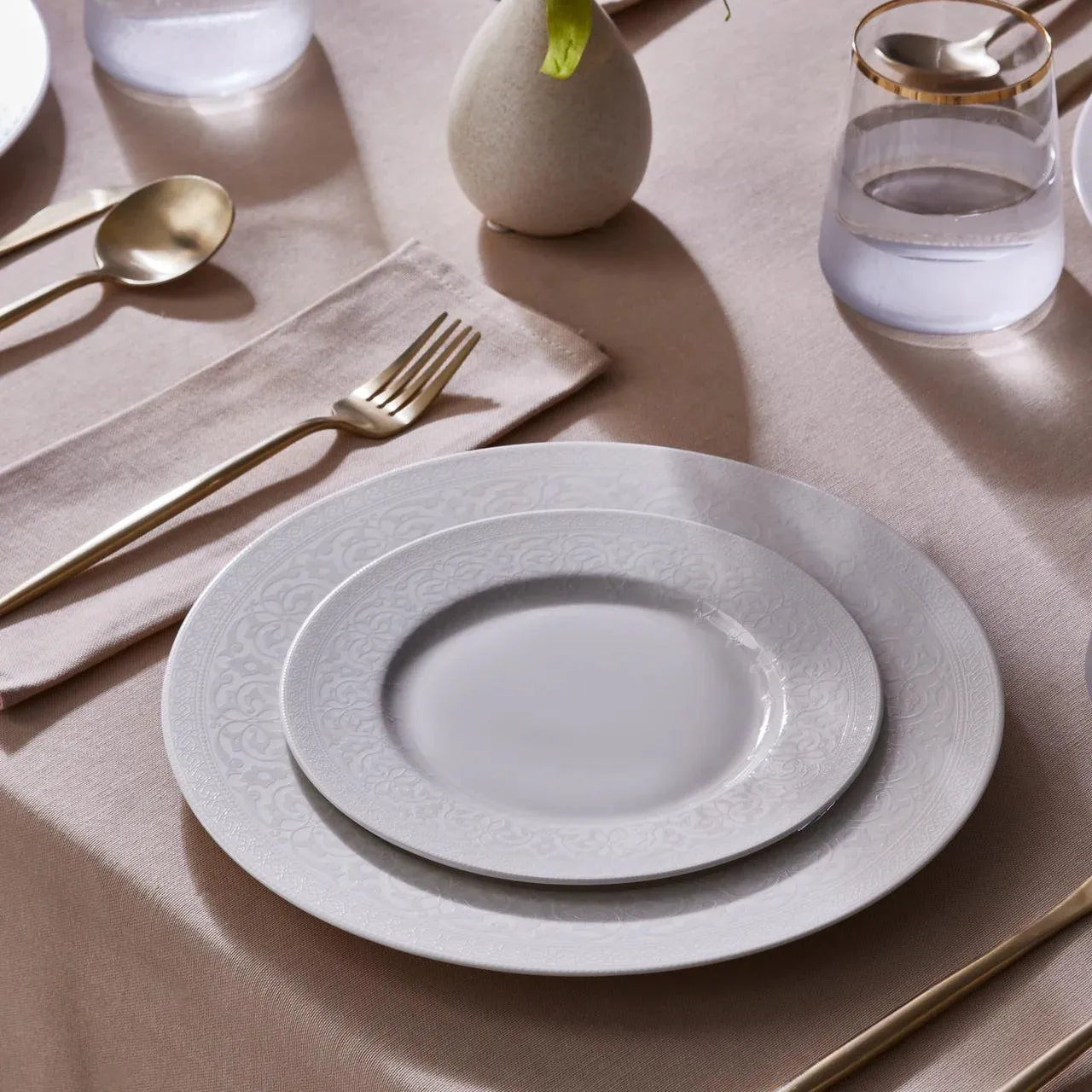 Karaca New Dome Porselen 6 Kişilik 24 Parça Sofra Takımı – Beyaz Zarafet-Yemek Takimi-Prenseshome Leyweg-Prenseshome Leyweg